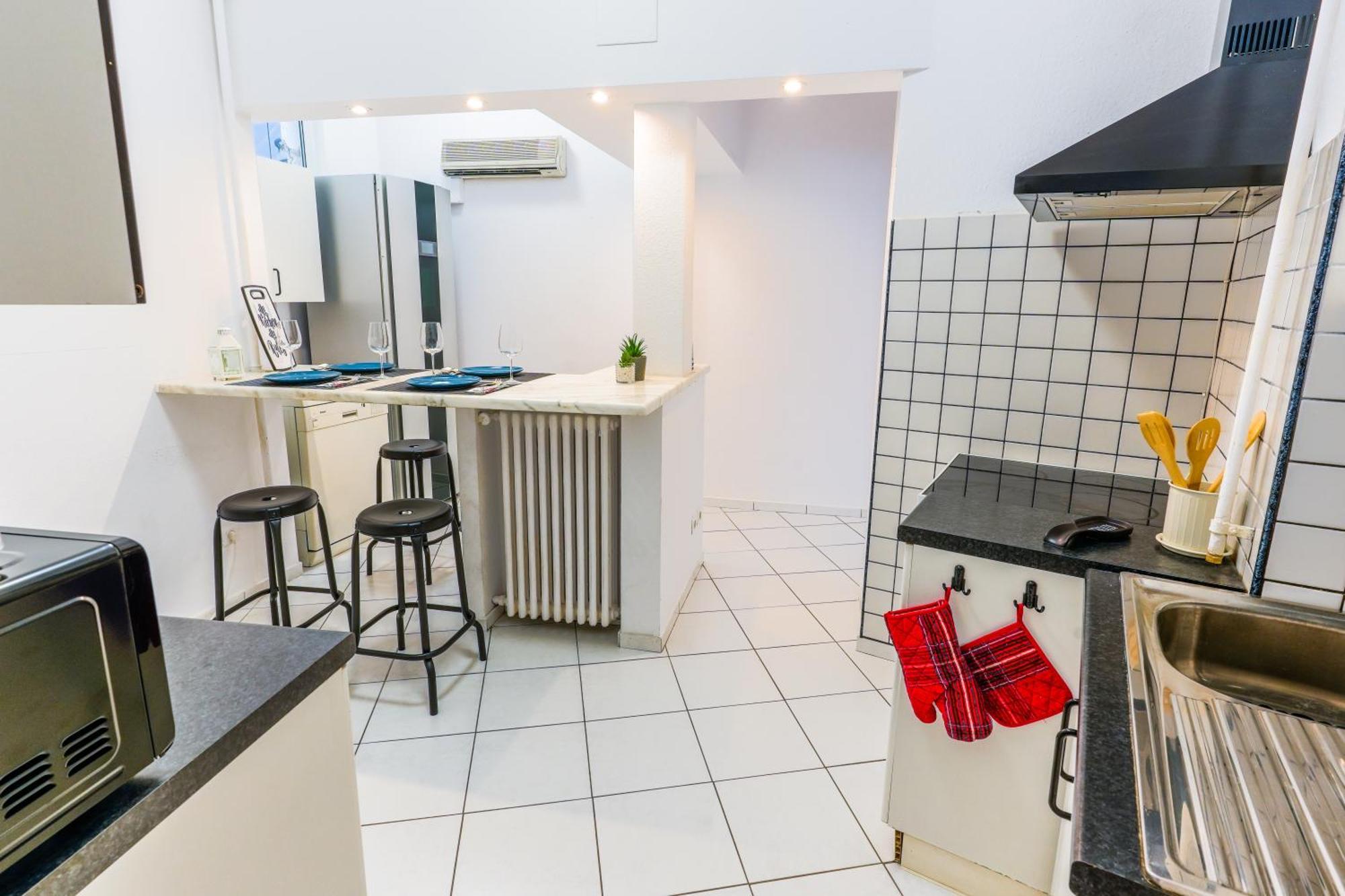 Ultracentral Golden Gatehouse 3 Bdrm Бухарест Екстер'єр фото